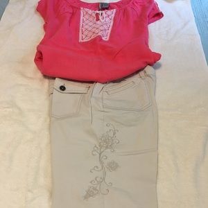 Top & capris pants